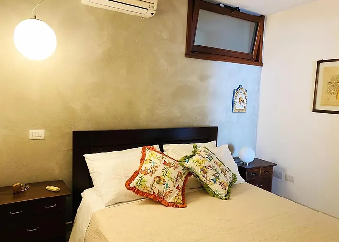 Apartment Charming In With Shared Pool