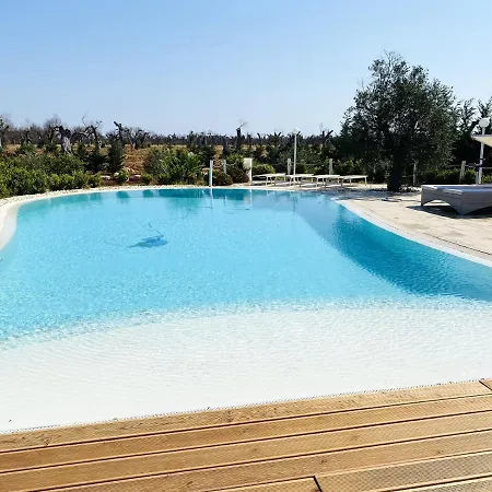 Charming In With Shared Pool Apartment Nardo