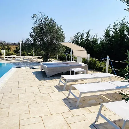 Charming In With Shared Pool Nardò